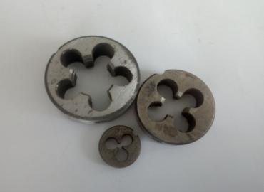 Плашка М 8х0.75 HSS 010005