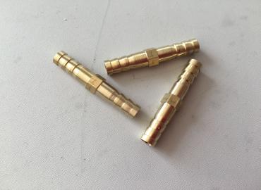 Снадка/щуцер 3мм 010480