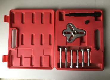 К-т. скоба за демонтаж на волани, ремъчни шайби, зъбни колела и др. FORCE 66701 010485