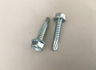 Винт самопробивен за метал 6х100 без шайба 100бр 010521