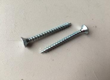 Винт за дърво 4х40 ZN 100бр  010634