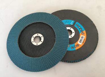 Диск ламелен за ъглошлайф ф180х22 Р40 05359