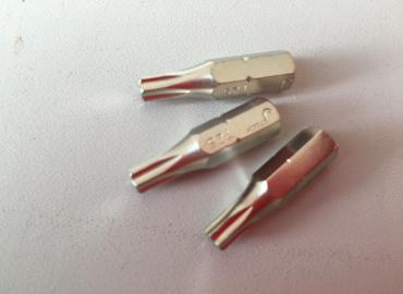 Накрайник ТХ25 1/4" 25мм  06012
